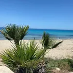 Dimora Elma Casa Sulla Fronte Mare A San Lorenzo Vicino Marzamemi Reitani