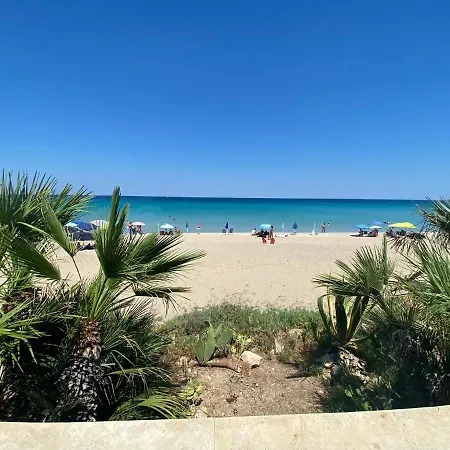 Villa La Casa Sulla Spiaggia: Dimora Elma Reitani